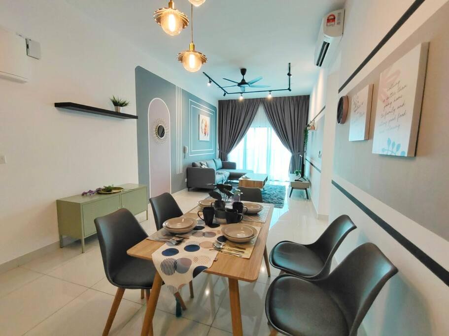 Photo of Livingroom in Bandar Sunway