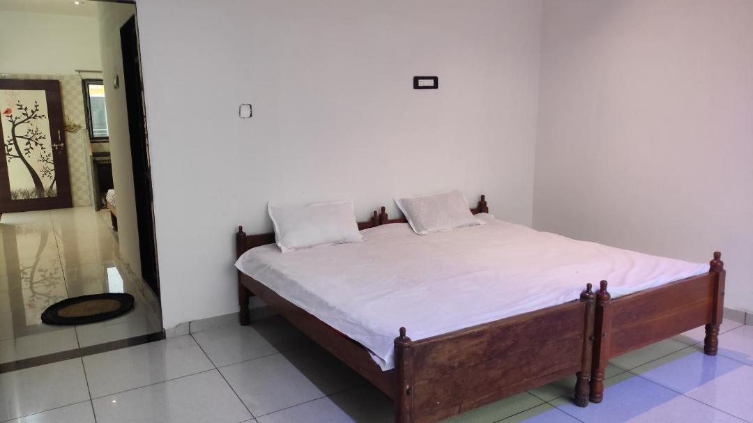 Photo of Bedroom in Rajpipla