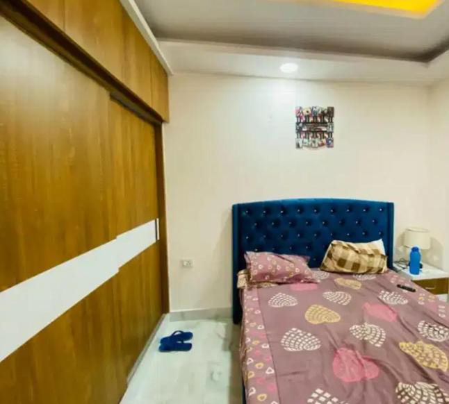 Photo of Bedroom in Alambagh