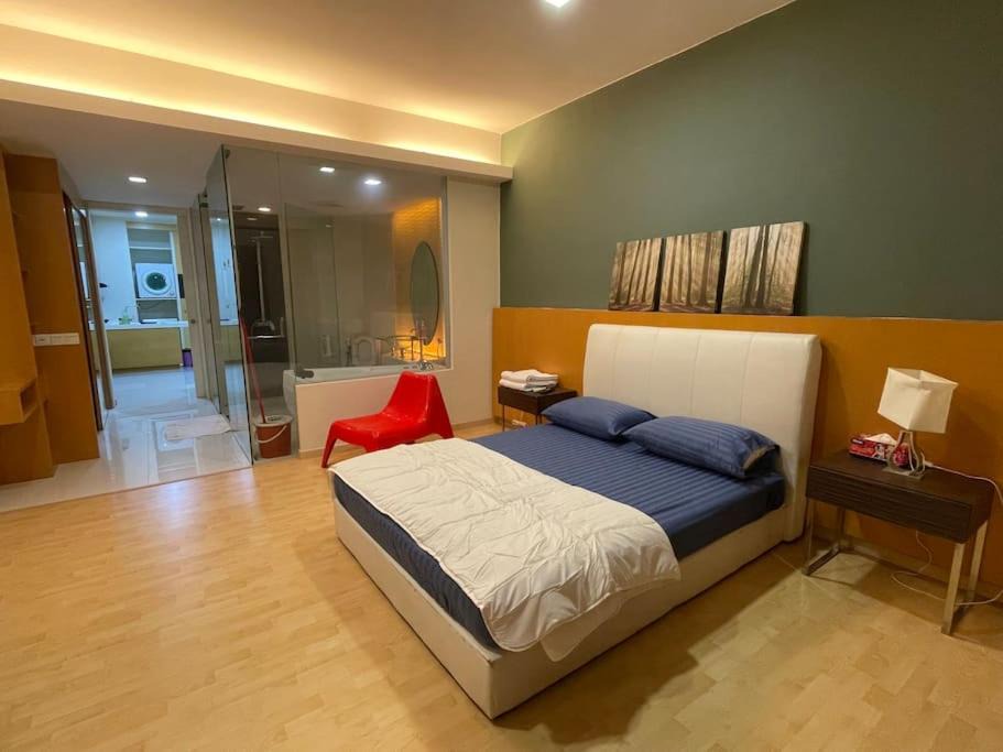 Photo of Bedroom in Taman Kobena