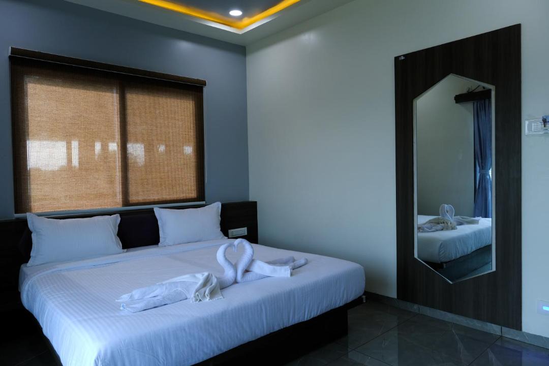 Photo of Bedroom in Rajpipla