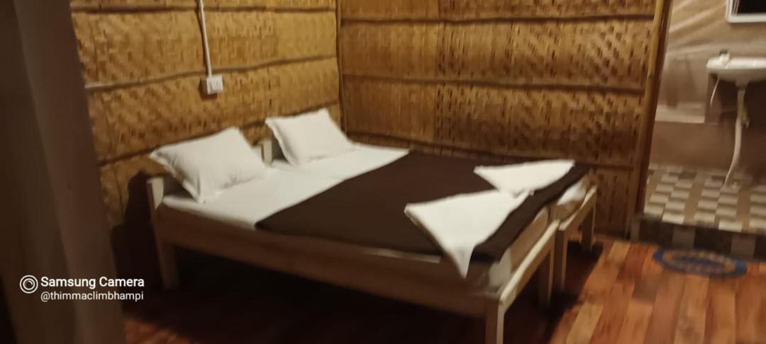 Photo of Bedroom in Sanapur