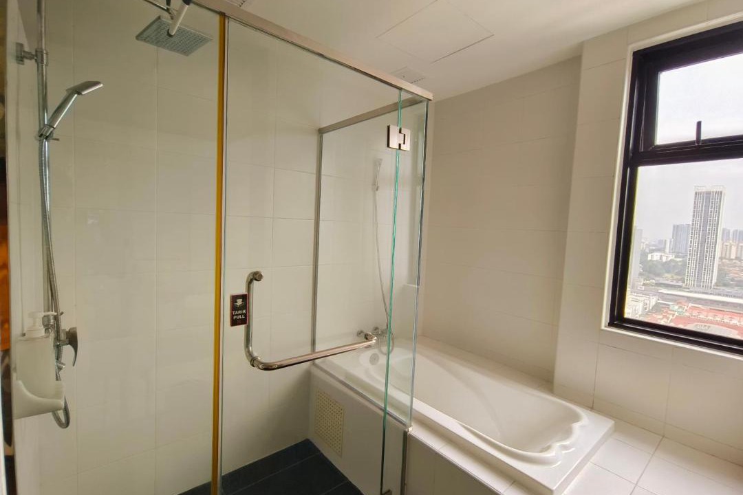 Photo of Bathroom in The Strand