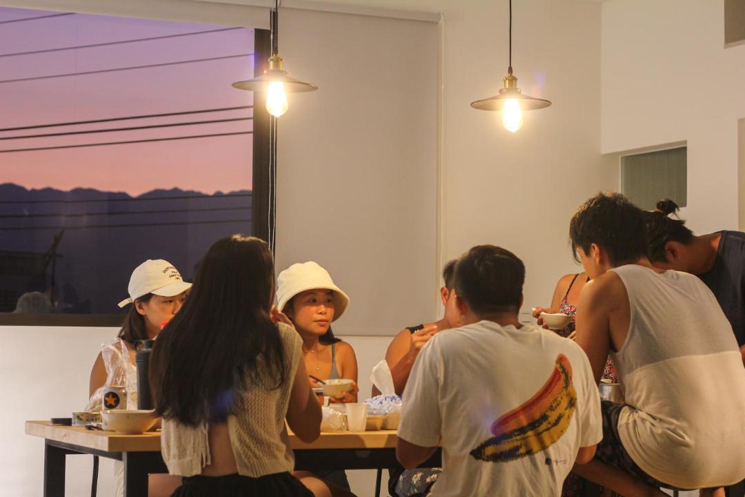 Photo of Human In Picture in Toucheng