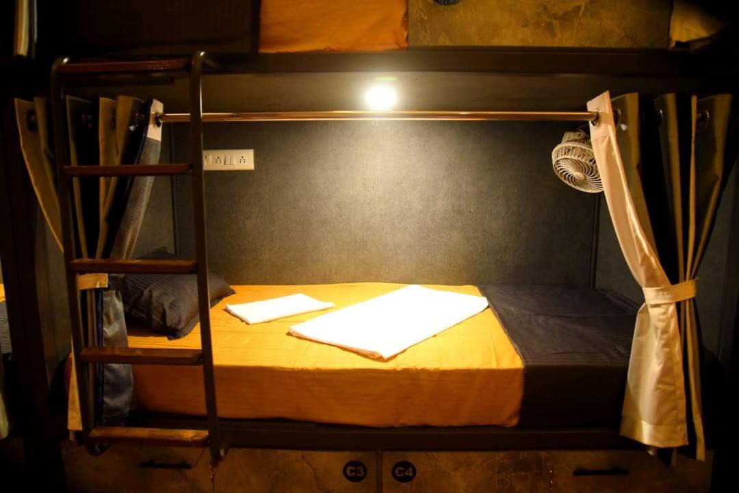 Photo of Bedroom in Ahmedabad City Centre