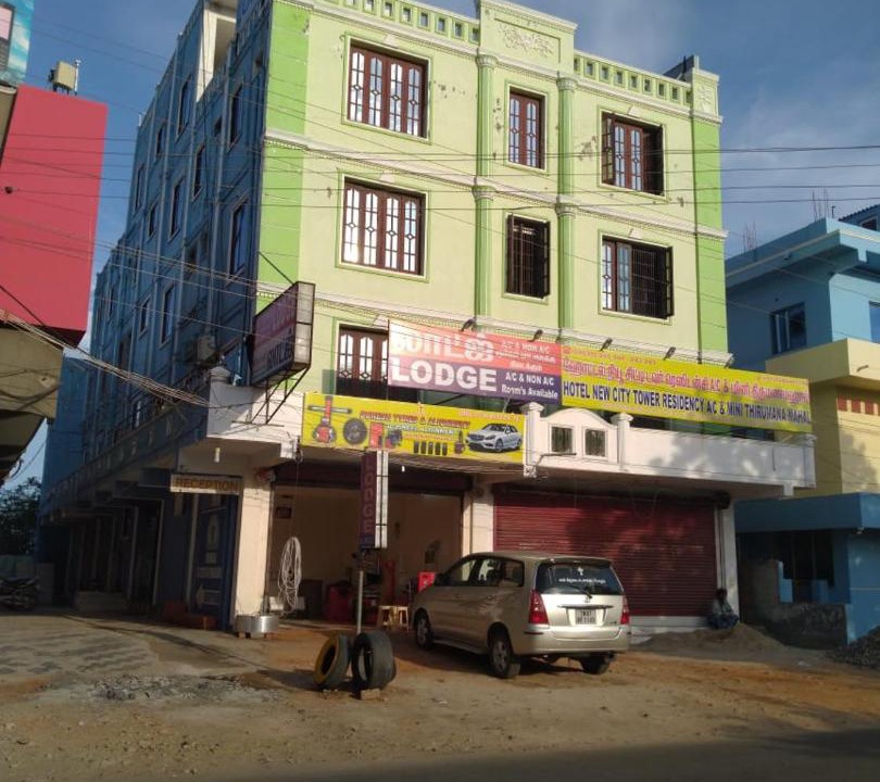 Photo of Buildings in Tiruchendur
