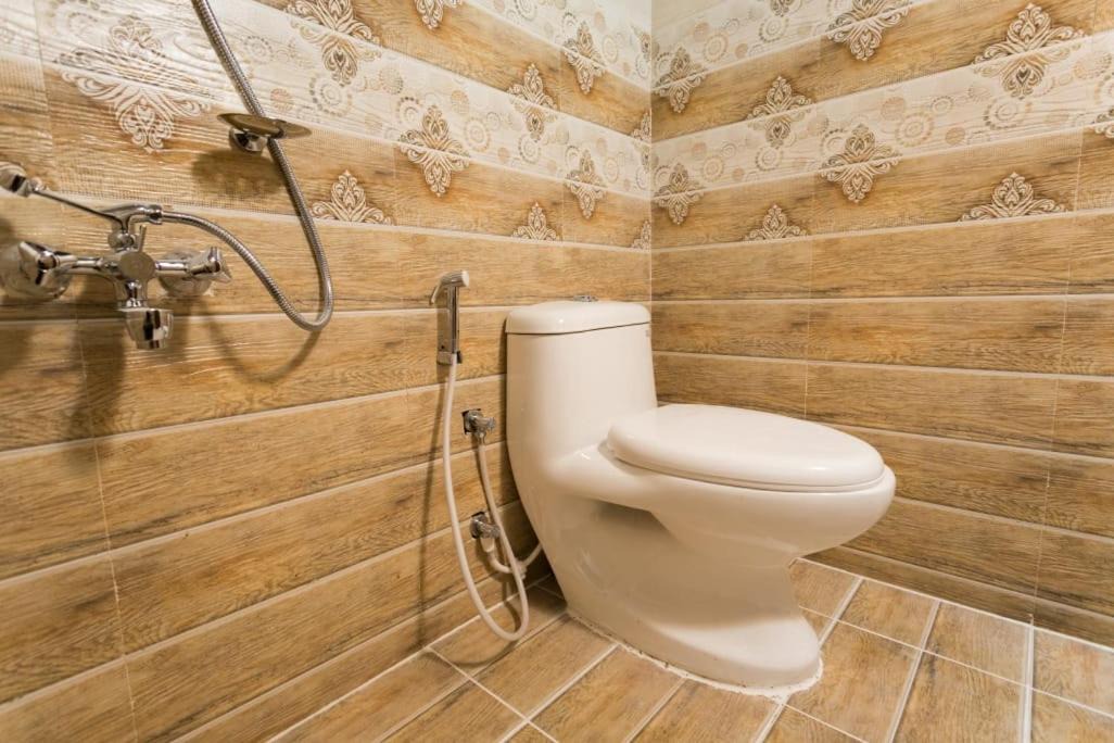 Photo of Bathroom in Elappara