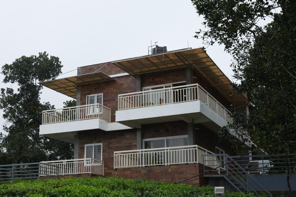 Photo of Buildings in Elappara