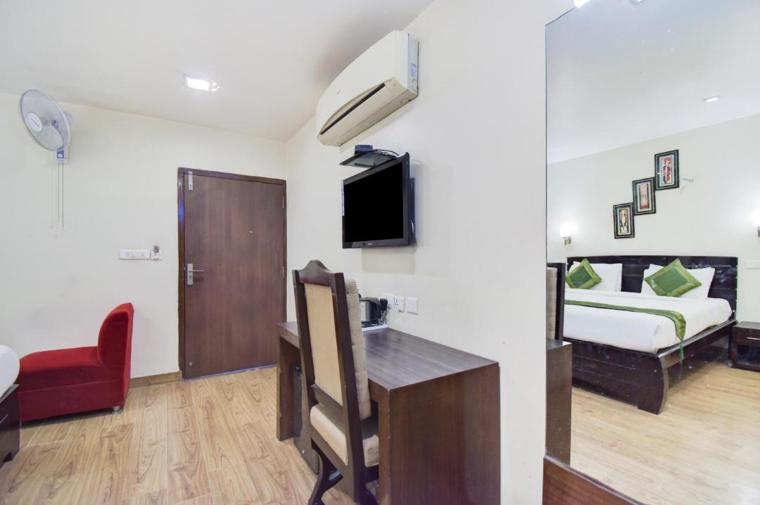 Photo of Livingroom in Raja Park