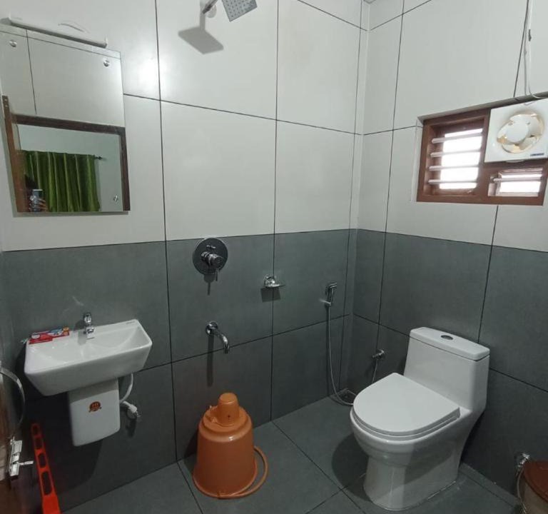 Photo of Bathroom in Kunnathidavaka