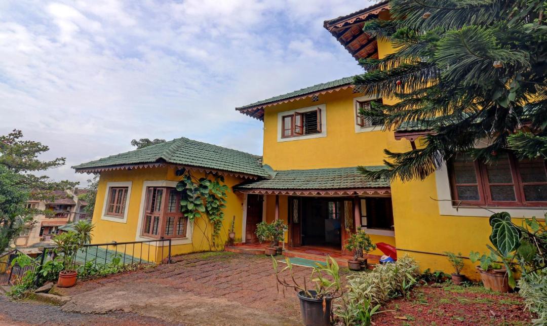 Photo of Buildings in Merces
