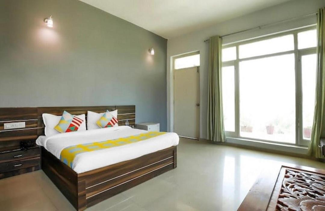 Photo of Bedroom in Mount Abu