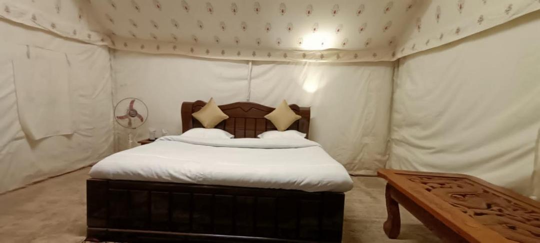 Photo of Bedroom in Mount Abu
