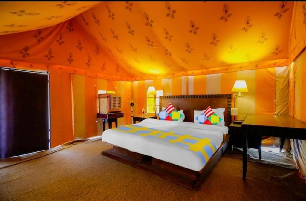 Photo of Bedroom in Mount Abu
