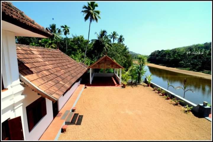 Photo of Others in Kulanada