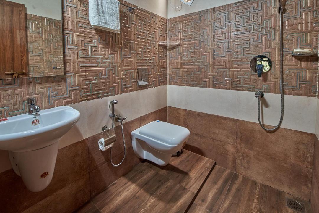 Photo of Bathroom in Kumaranalloor