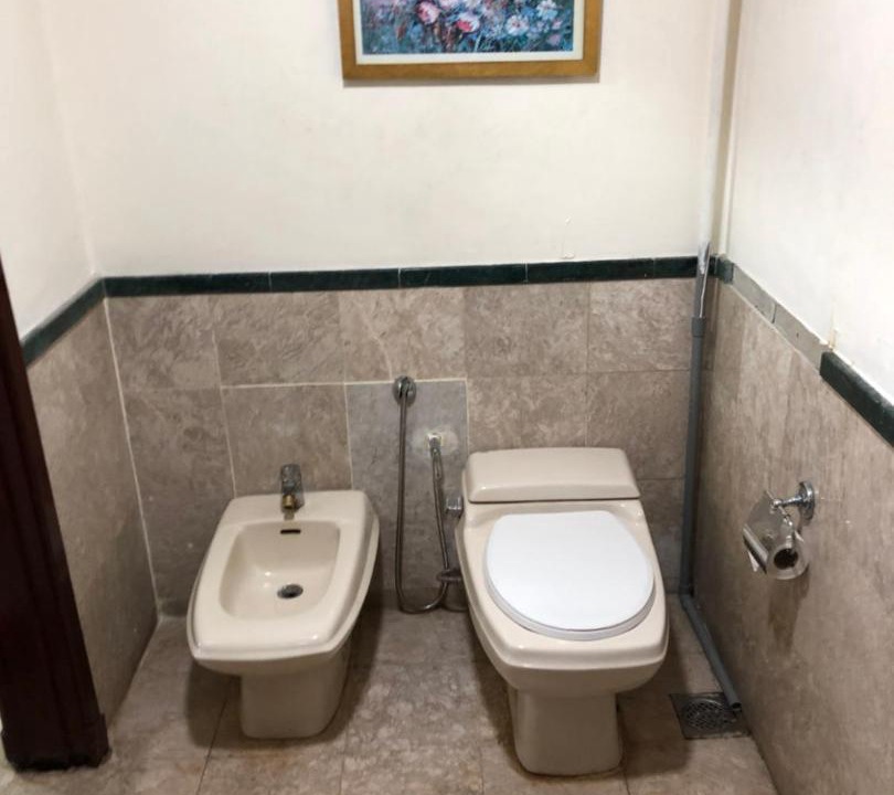 Photo of Bathroom in Imbi