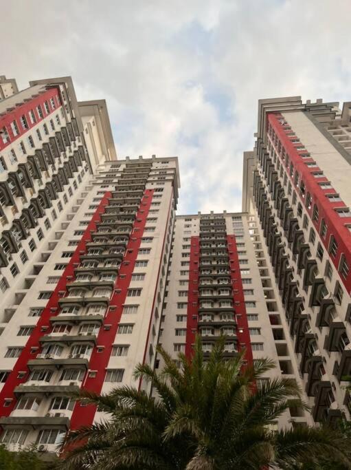 Photo of Buildings in Usj 21