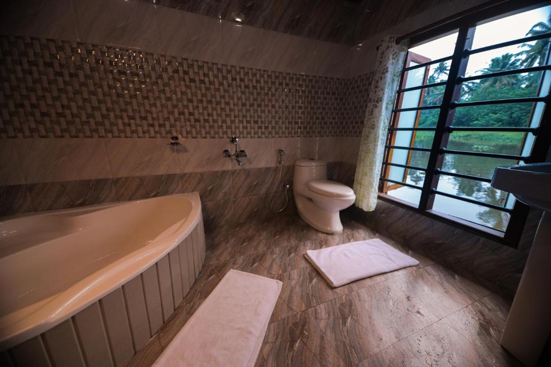 Photo of Bathroom in Kumarakom