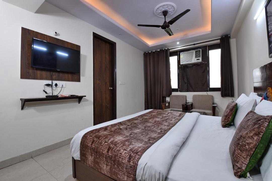 Photo of Bedroom in Sector 27