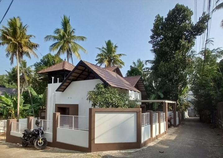 Photo of Others in Nedumangad