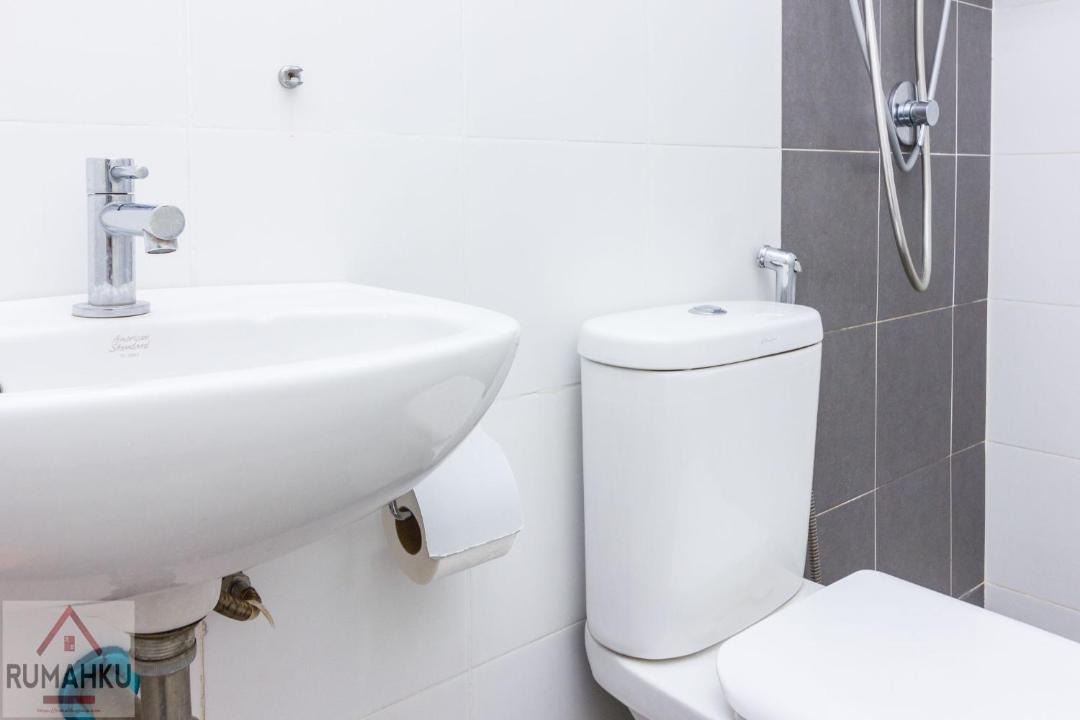 Photo of Bathroom in Ara Damansara