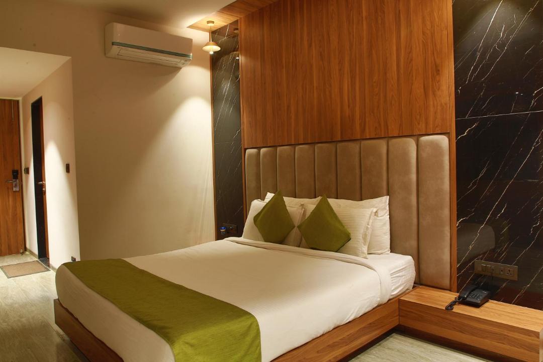 Photo of Bedroom in Mount Abu