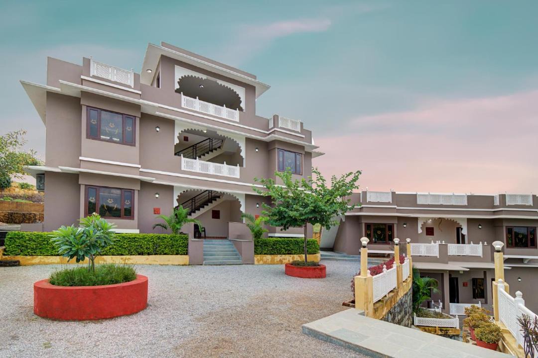 Photo of Buildings in Udaipur District