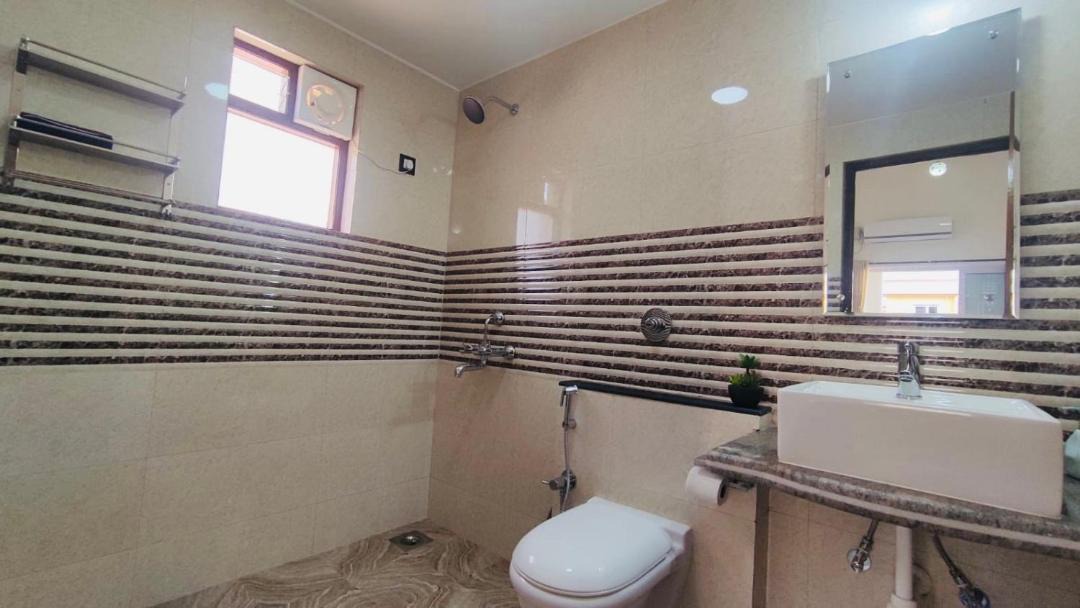 Photo of Bathroom in Fatona