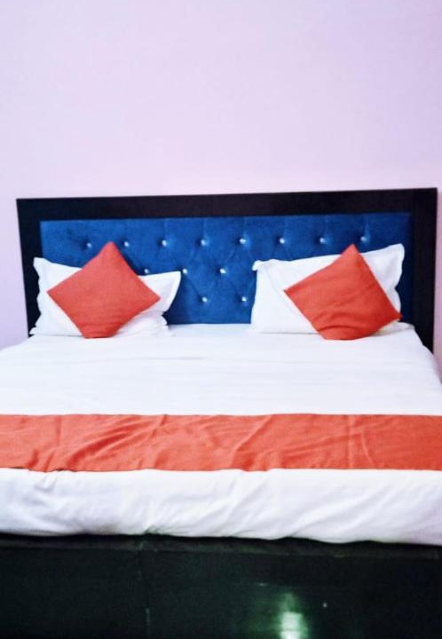 Photo of Bedroom in Sector 70