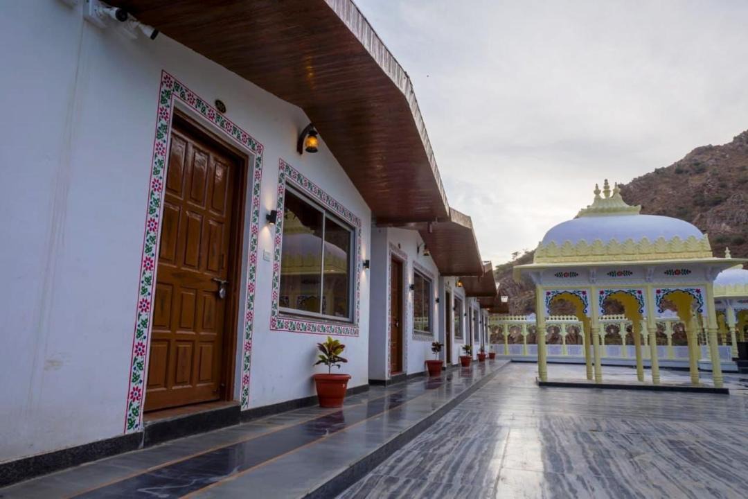 Photo of Buildings in Bedla