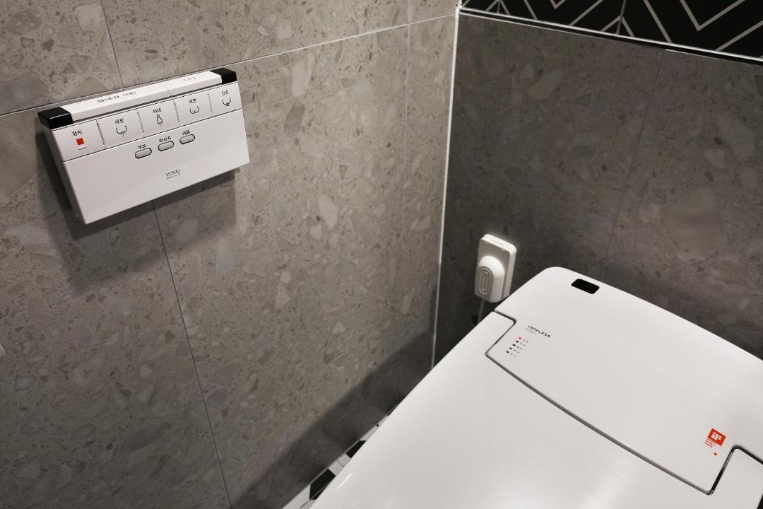Photo of Bathroom in Gunsan