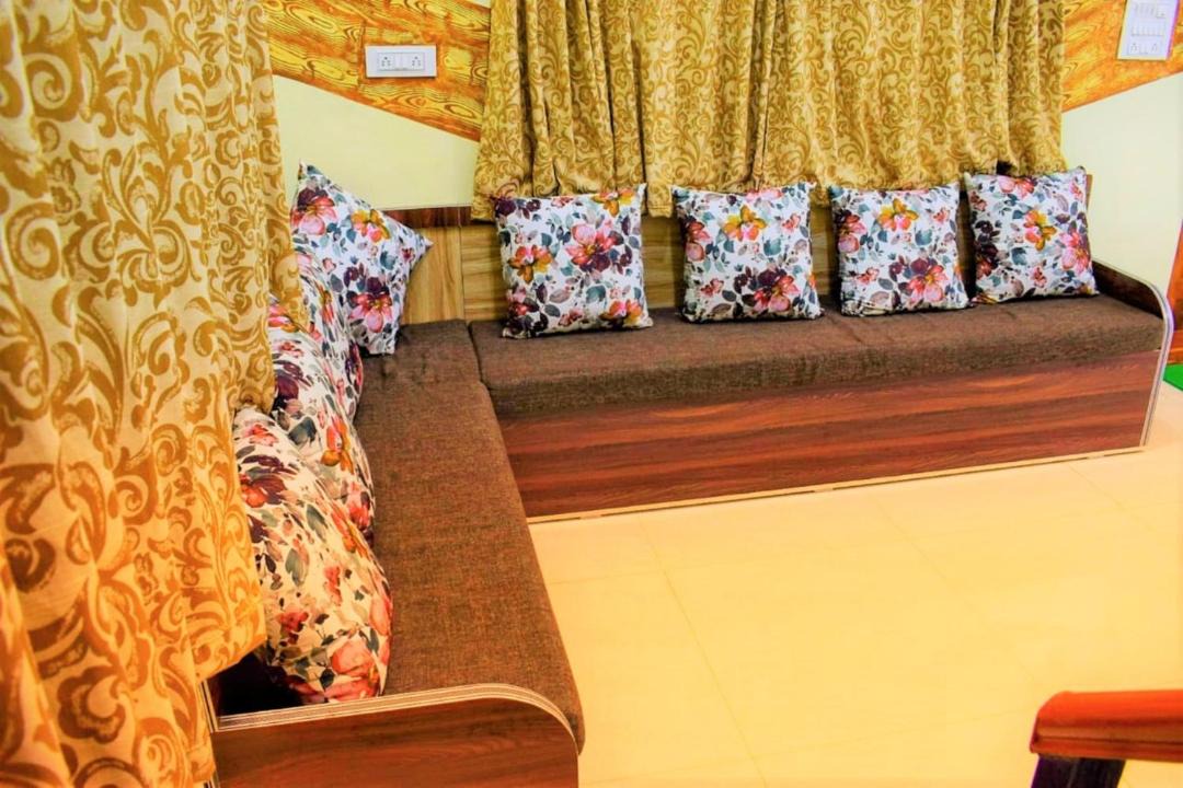 Photo of Bedroom in Panchgani