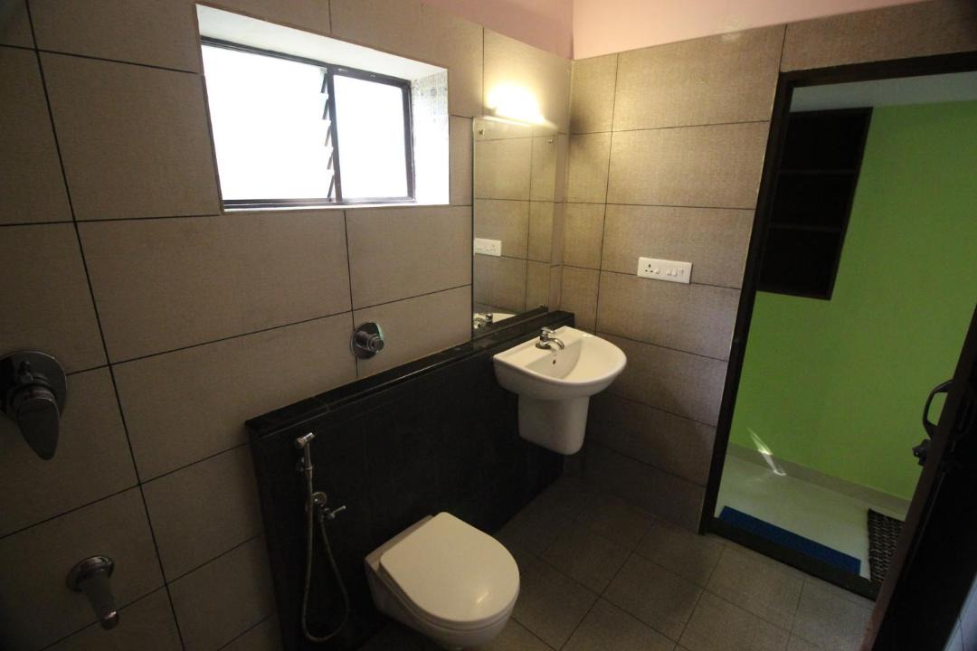 Photo of Bathroom in Munroe Island