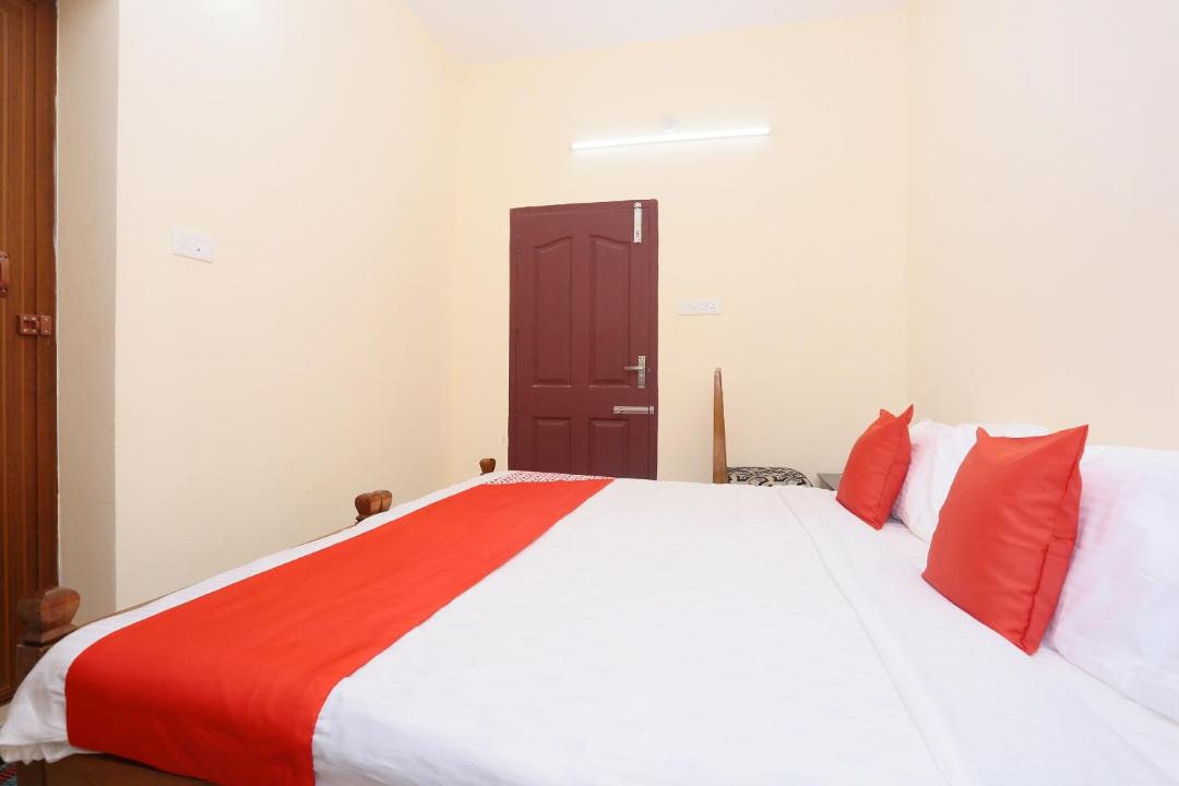 Photo of Bedroom in Thiruvananthapuram