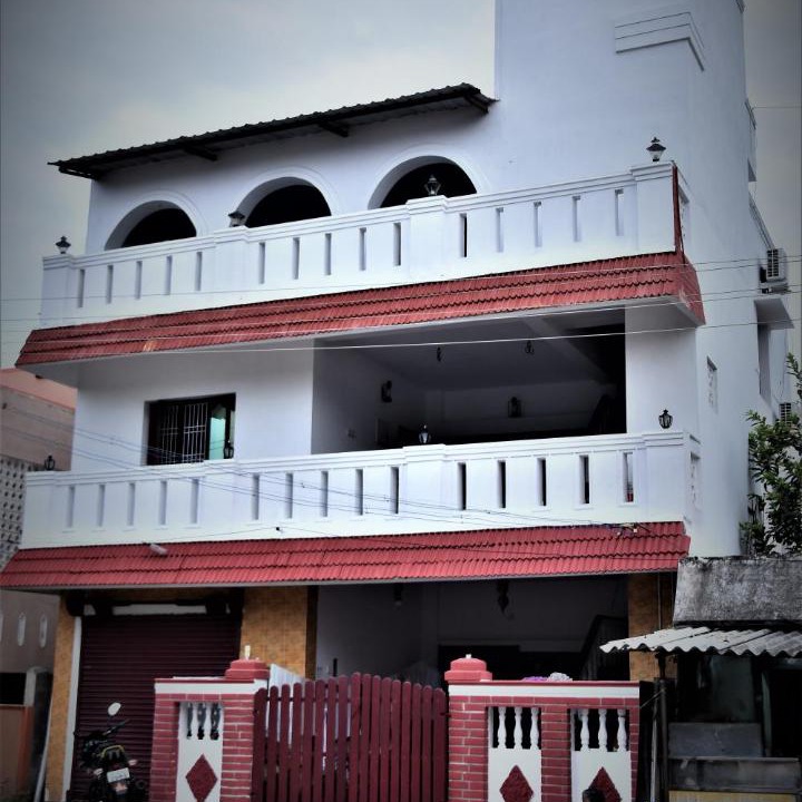 Photo of Buildings in Mahabalipuram Beach