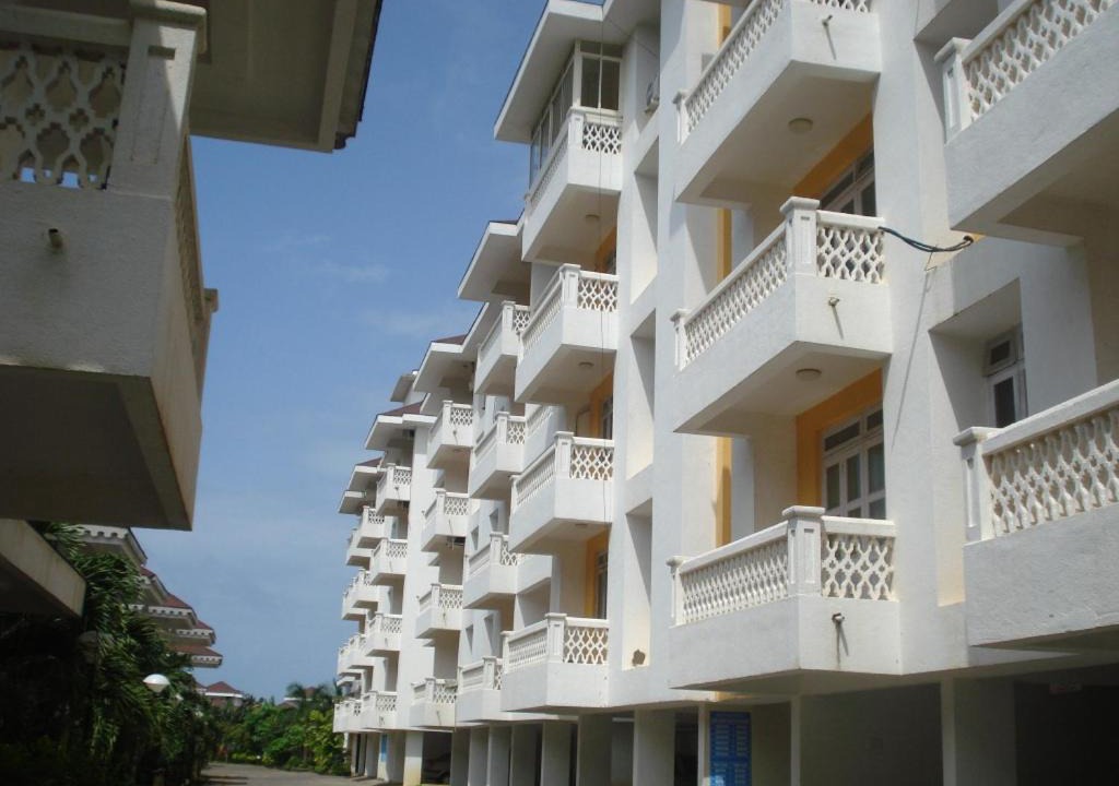 Photo of Buildings in Vanelim