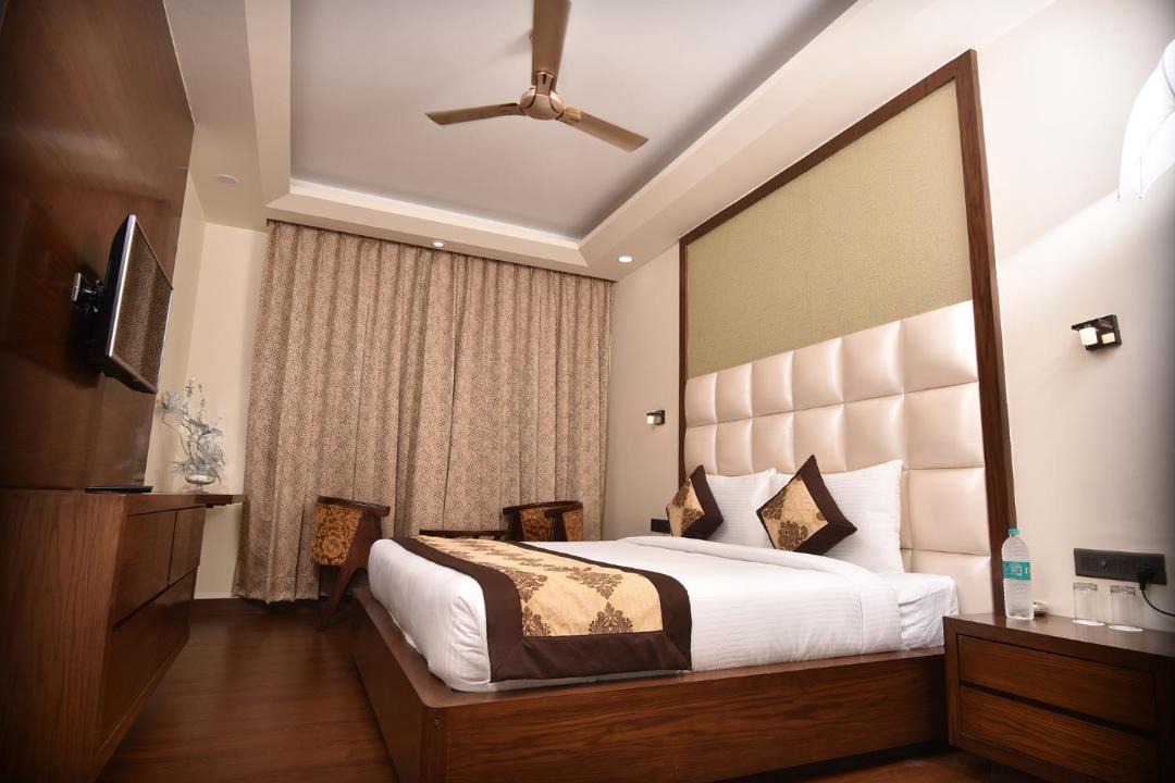 Photo of Bedroom in Tonk Road