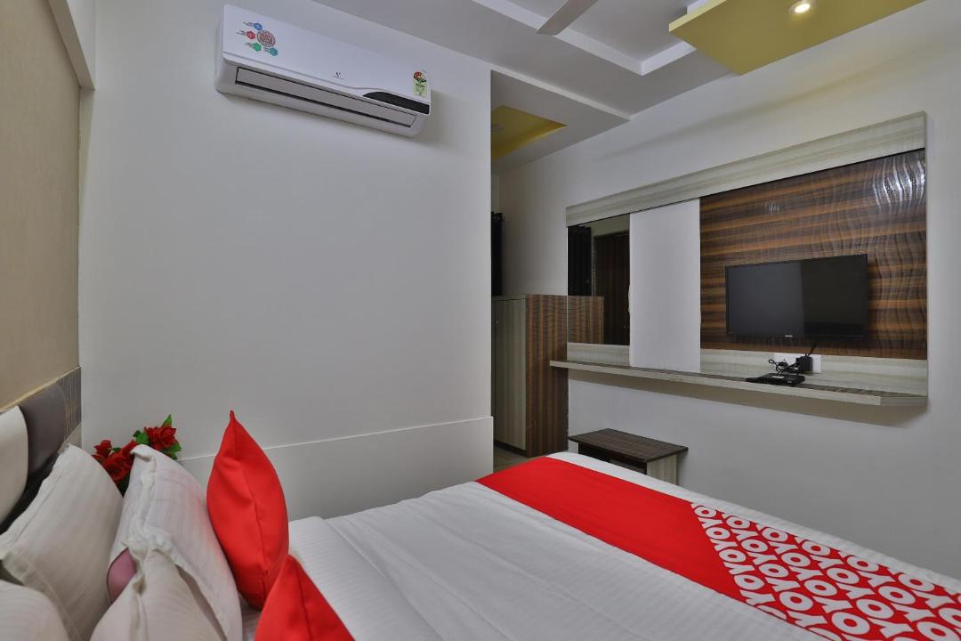 Photo of Bedroom in Navrangpura