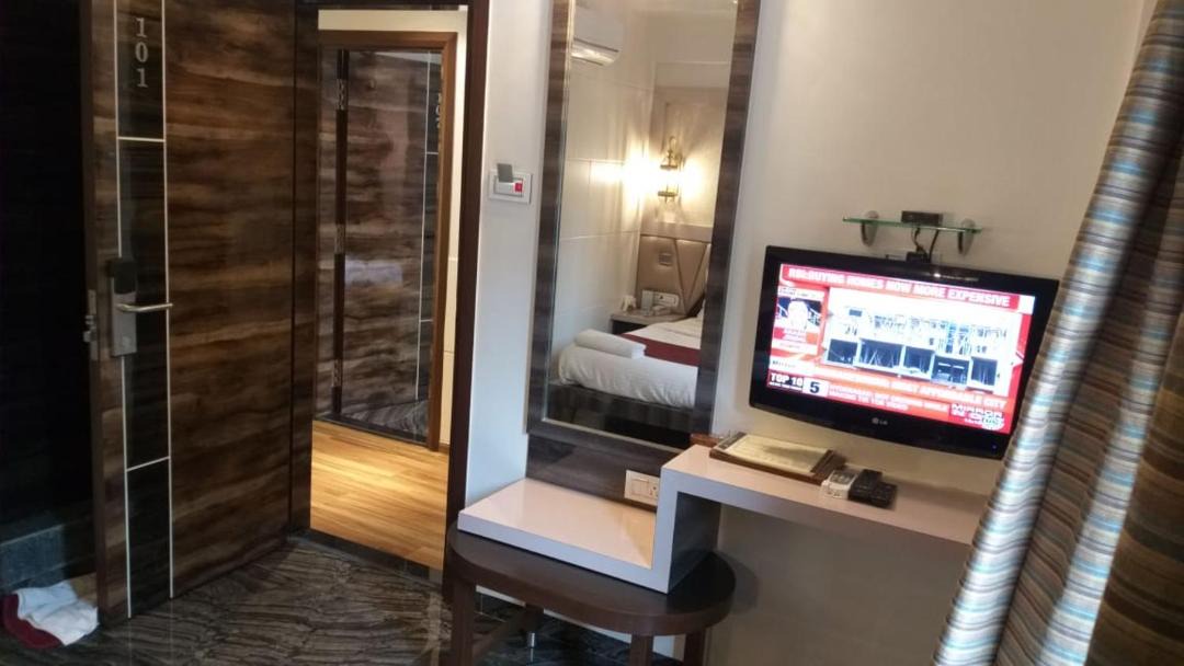 Photo of Livingroom in Marine Lines