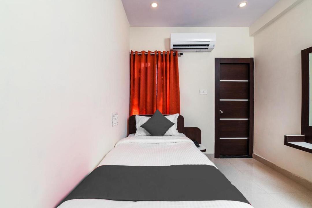 Photo of Bedroom in Suryabagh