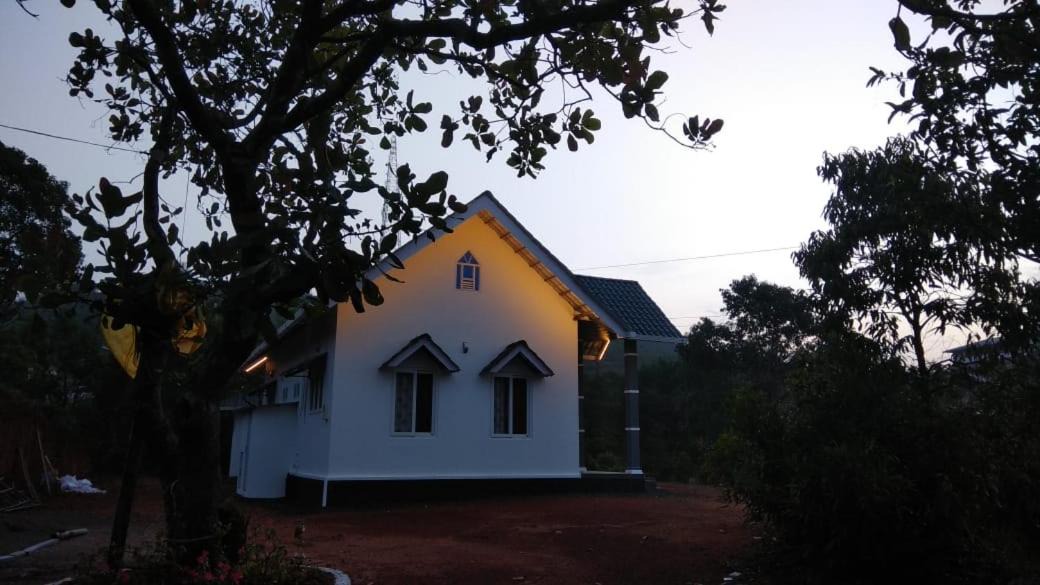 Photo of Buildings in Vagamon