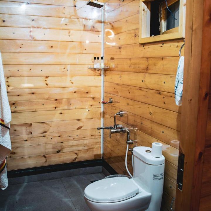 Photo of Bathroom in Munroe Island