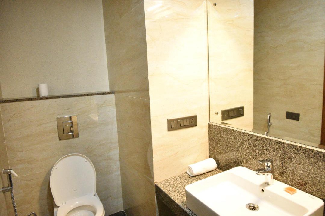 Photo of Bathroom in Tonk Road