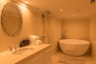 Photo of Bathroom in Minamisenba