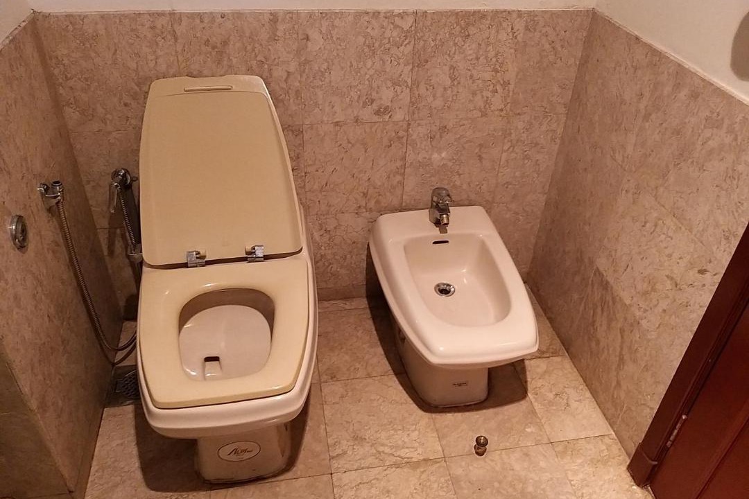 Photo of Bathroom in Imbi