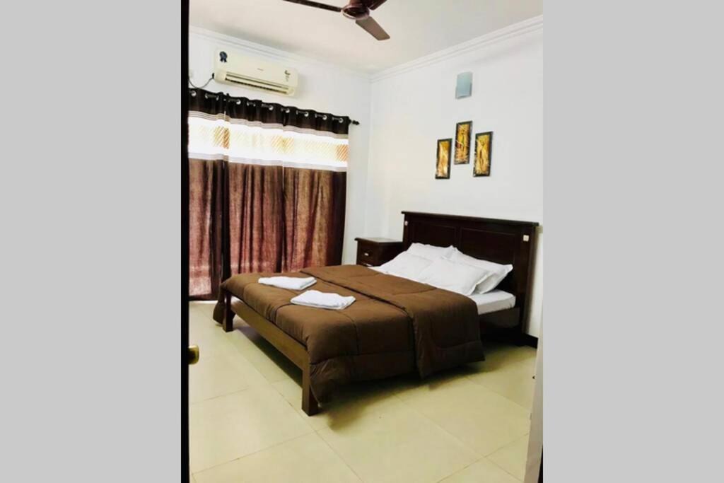 Photo of Bedroom in Siolim