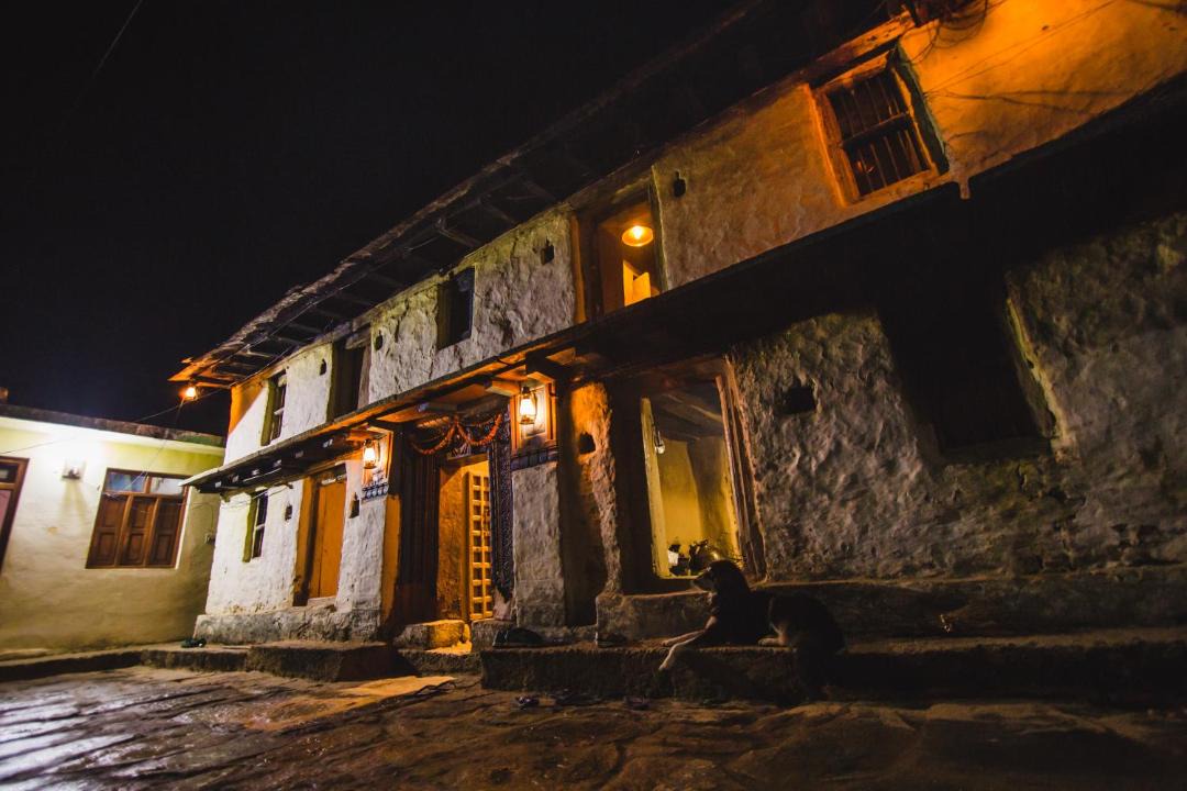 Photo of Buildings in Ukhimath