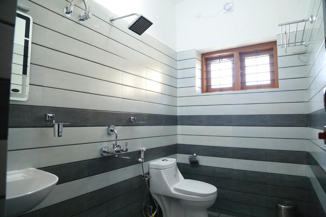 Photo of Bathroom in Palayam