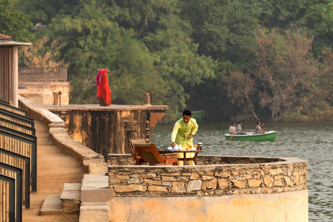 Photo of Others in Pali